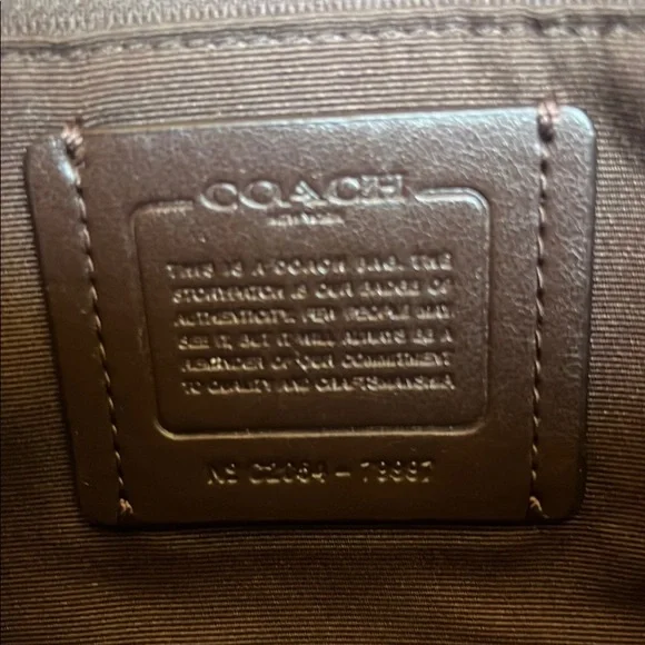 Coach Pebble Leather Prairie IM/Sedona - Picture 8 of 9